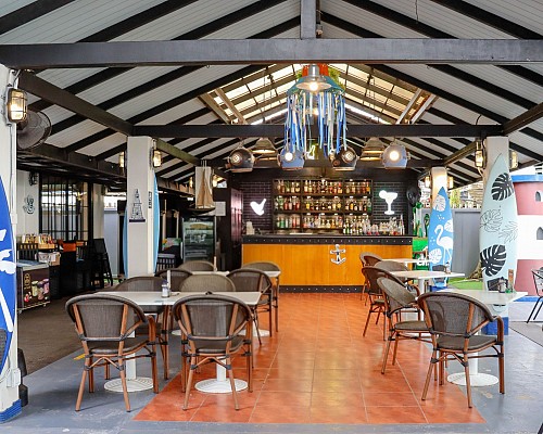 Breeze Cafe & Bistro