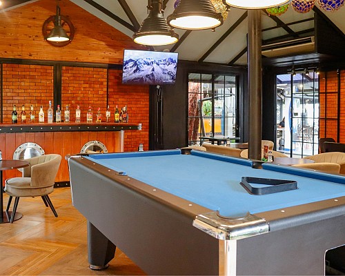 Breeze Cafe & Bistro